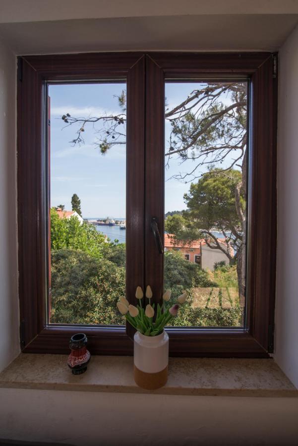Nena Apartment Mali Losinj Ngoại thất bức ảnh