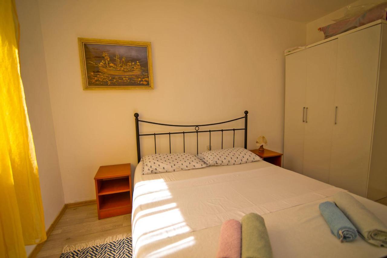 Nena Apartment Mali Losinj Ngoại thất bức ảnh